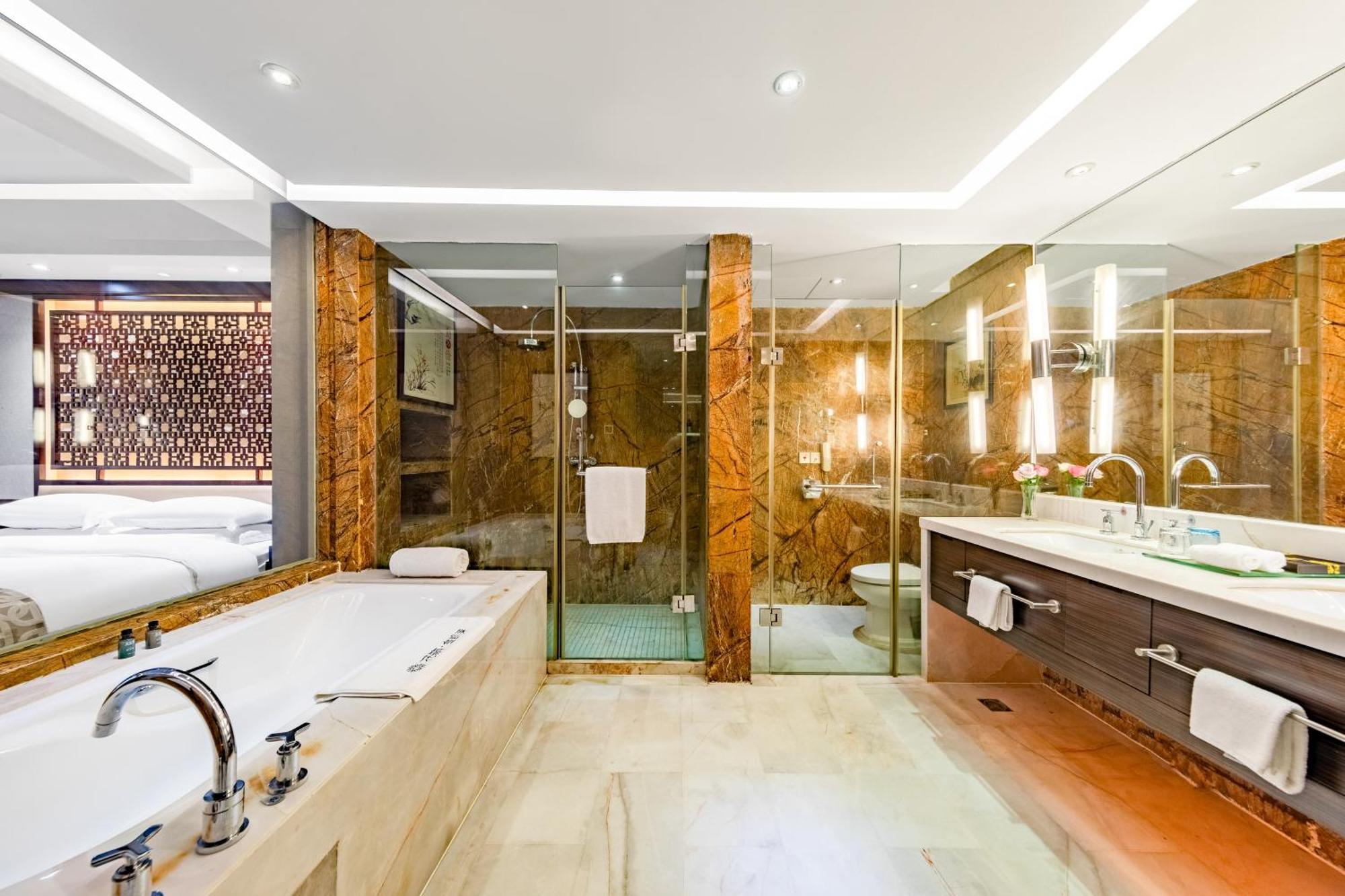 King Royal Hotel Yunfu Exterior foto
